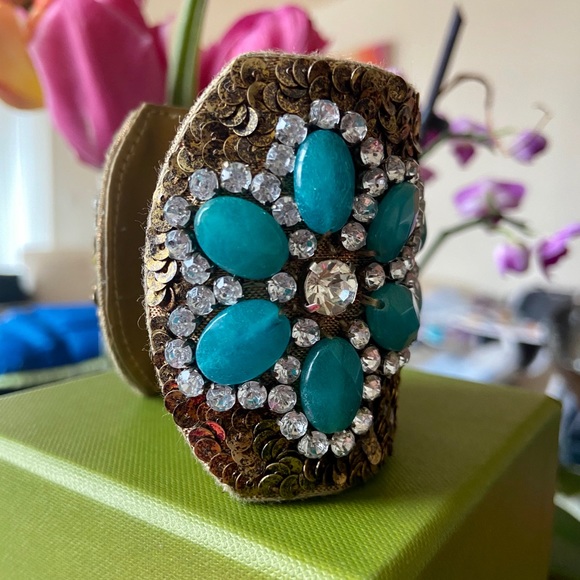 Turquoise cuff bracelet - Picture 6 of 7